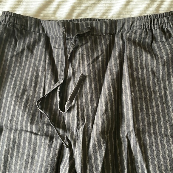 Striped pants - Picture 2 of 3